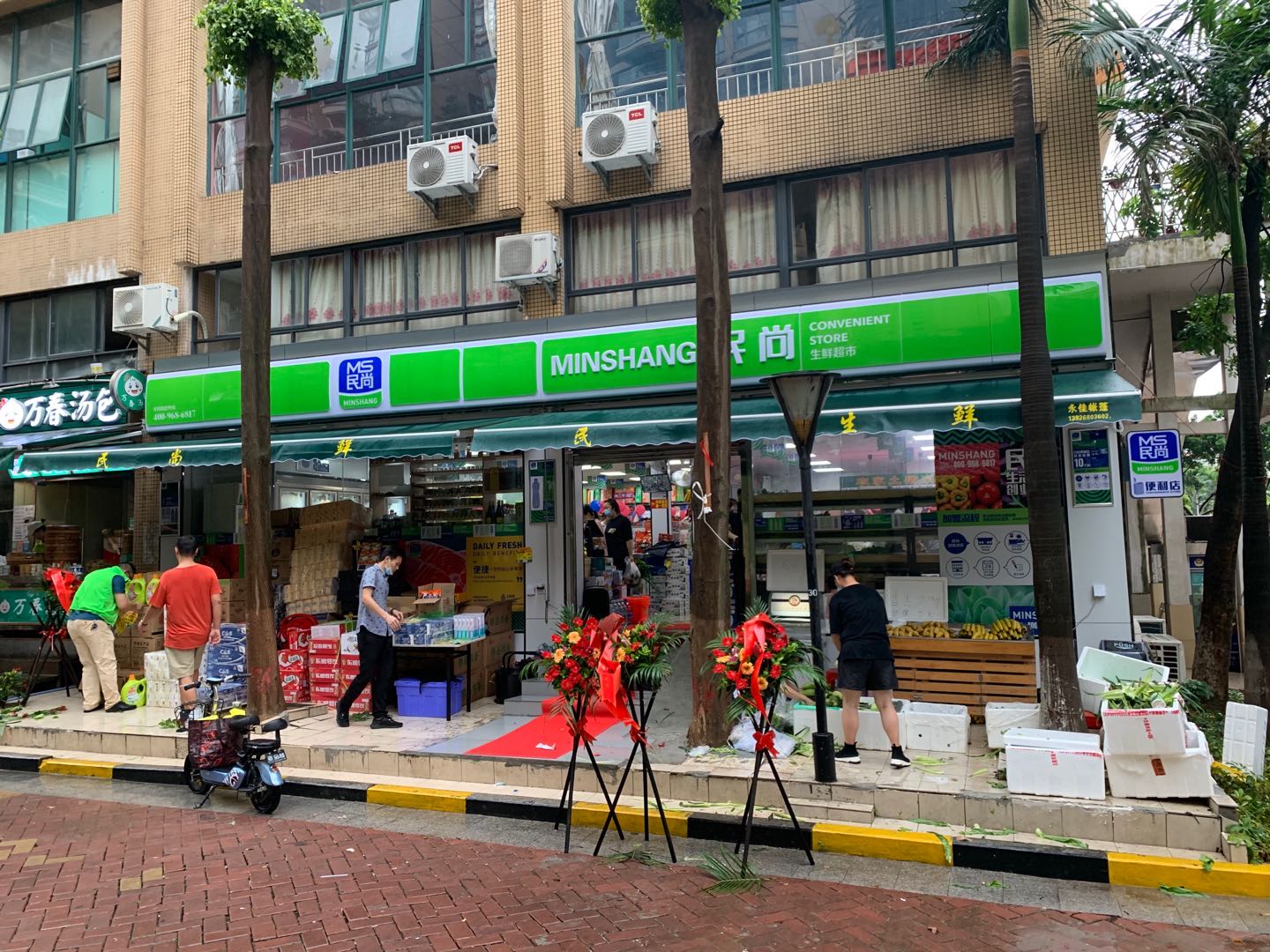 在深圳城中村開便利店的優缺點，在深圳開便利店加盟怎么樣